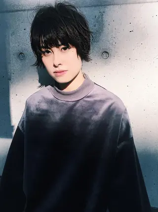 ショート レイヤーカット/ パーマ/鎌田実奈歩のヘアスタイル