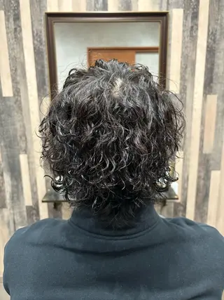 パーマ メンズ EDEN店長／ 短髪／パーマ職人🔥のヘアスタイル
