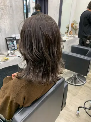 セミロング レイヤーカット TAIKIのヘアスタイル