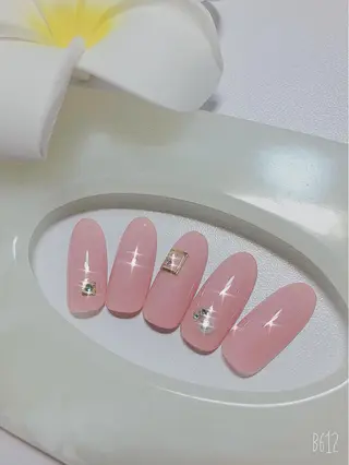 ネイル Bella  totalbeauty所属・Bella 齋藤理奈のネイルデザイン