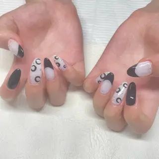 ネイル Ada立川店🫧宮田 美桜のネイルデザイン