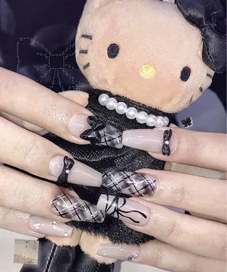 ネイル Lyna 池袋のネイルデザイン