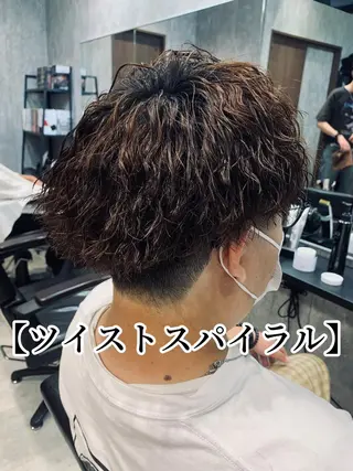 ショート パーマ メンズ AI TOKYO men’s  横浜所属・メンズ支持数No.1 👑リュウ👑のヘアスタイル