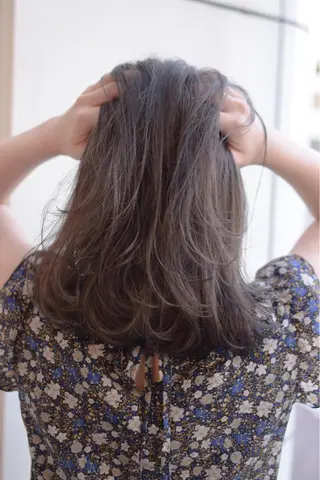 ミディアム カラー 小顔ショートヘア♪ TAKUMIのヘアスタイル