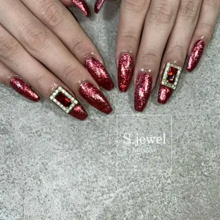 ネイル S♡JEWEL所属・S. JEWELのネイルデザイン