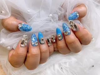 ネイル cachette staff🌟のネイルデザイン