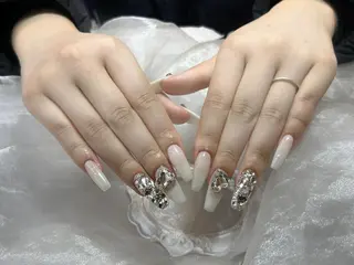 ネイル VIVIAN エイのネイルデザイン