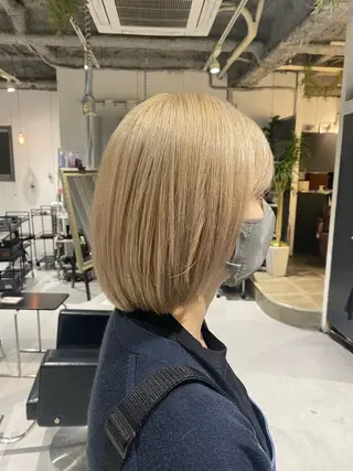 ミディアム カラー 似合わせハイトーン 👾はちすのヘアスタイル
