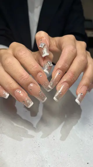 ネイル 🤎Two ERI🤎のネイルデザイン