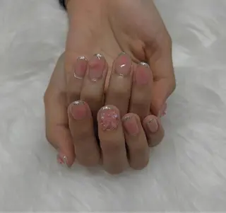 ネイル mio 🫧のネイルデザイン