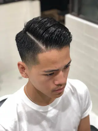 ショート パーマ メンズ THE AWESUM所属・メンズスタイル強化中 TONNY（トニー）のヘアスタイル