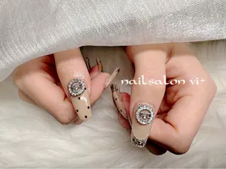 ネイル ✨Nailsalon Vi+✨のネイルデザイン