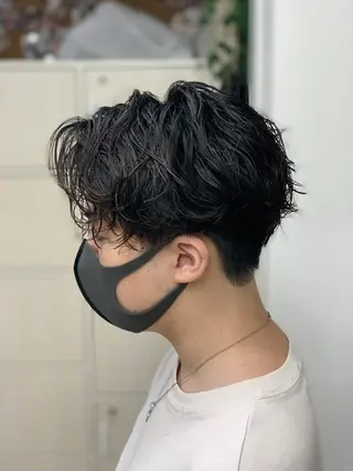 ショート パーマ メンズ クセを最大限に活かす メンズパーマ奈良大祐のヘアスタイル