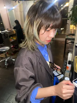 セミロング givet所属・心斎橋/デザインカラ ー/海外風/ナツミのヘアスタイル