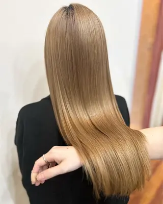 ロング Chihiro .のヘアスタイル