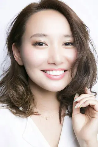 まつエク Aya Pilinaの眉毛・アイブロウイメージ