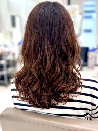 ロング パーマ オオソネ マリアのヘアスタイル