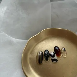 ネイル atelier alle.のネイルデザイン