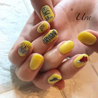ネイル UrakoNail 《nail》のネイルデザイン