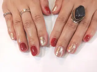 ネイル R'well所属・はばすみれ🎀ﾈｲﾙ 光ﾌｪｲｼｬﾙ ﾍｱのネイルデザイン