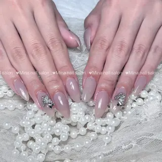 ネイル 🎀まゆ 🪽🐾のネイルデザイン