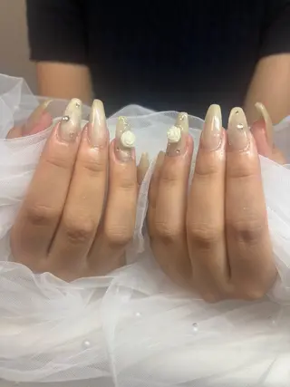 ネイル 黒須莉奈 IRYのネイルデザイン