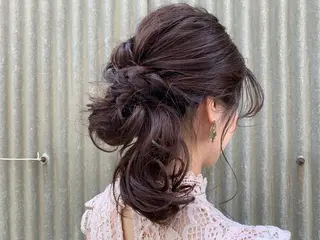 ロング ヘアアレンジ 野々村 朋美のヘアスタイル