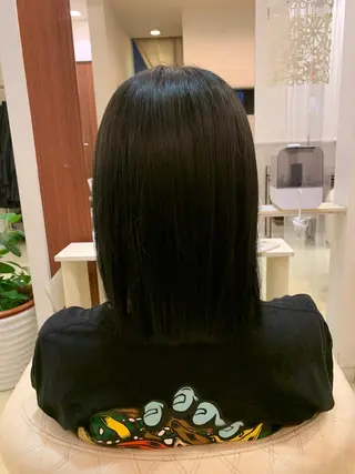 カラー 大西 七海のヘアスタイル