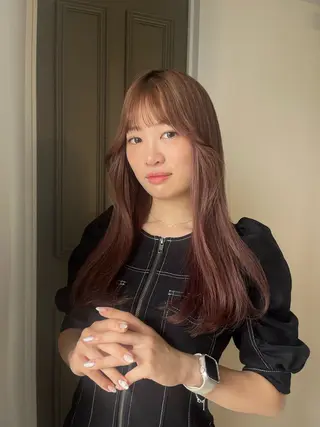 ロング L.O.G　OMOTESANDO所属・柏木 理那のヘアスタイル