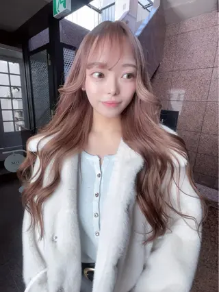 カラー MIL心斎橋所属・Clair クレアのヘアスタイル