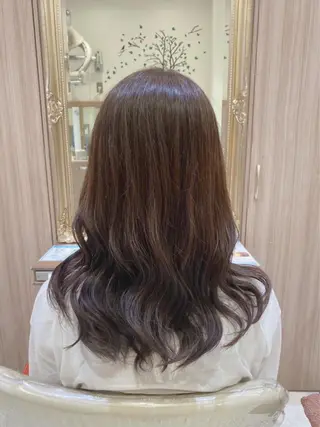 ロング カラー 古川 琴美のヘアスタイル