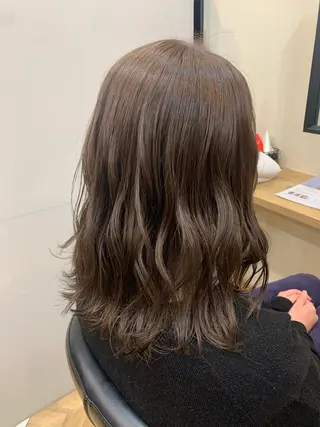 カラー 長野 歌穂のヘアスタイル