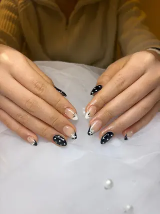 ネイル 🖤マイリー/ 新宿/歌舞伎町🖤のネイルデザイン