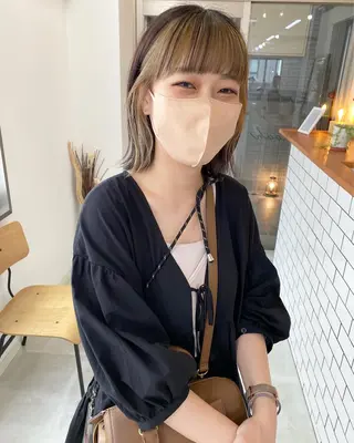 ミディアム 川野 彩海のヘアスタイル