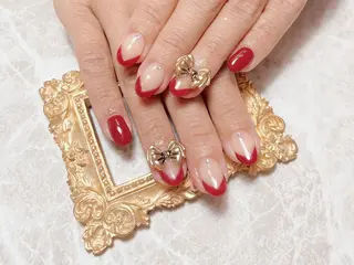 ネイル マジックミラー所属・マジック ミラーのネイルデザイン