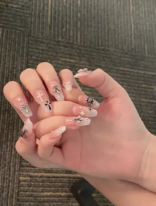 ネイル 波 なみのネイルデザイン