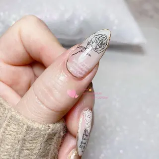 ネイル ネイルサロン 9Carats神田のネイルデザイン