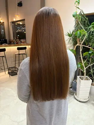 ロング SOKO所属・林 玲奈のヘアスタイル