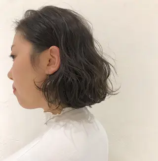 ミディアム DopeLIT モデル募集中のヘアスタイル