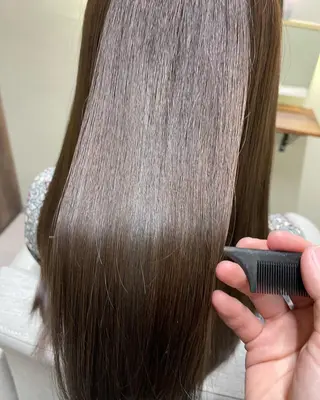 ロング 髪質改善/艶カラー/ 縮毛矯正🫟ダイキのヘアスタイル