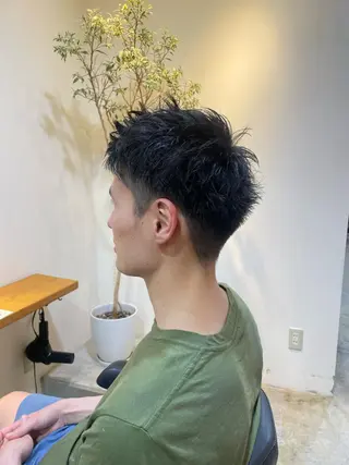 ショート メンズ RIN／韓国ヘア レイヤーカットのヘアスタイル