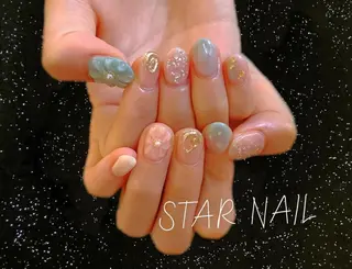 ネイル STAR NAIL所属・STAR NAILのネイルデザイン