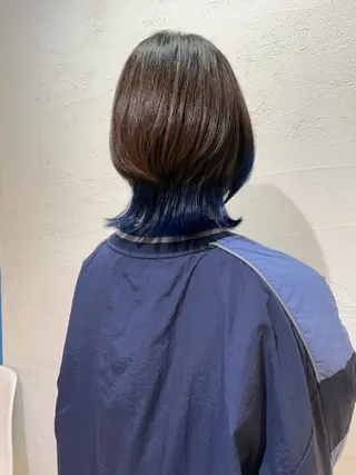 ミディアム ウルフカット 🐹朝日🐹のヘアスタイル