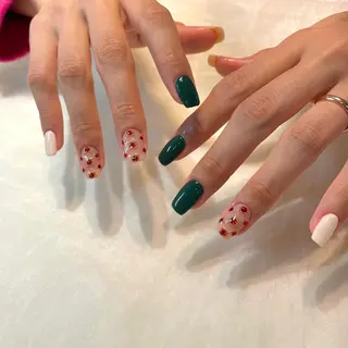 ネイル 新井 ひなののネイルデザイン