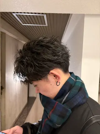 メンズ メンズハイトーン特化 てるぼうのヘアスタイル