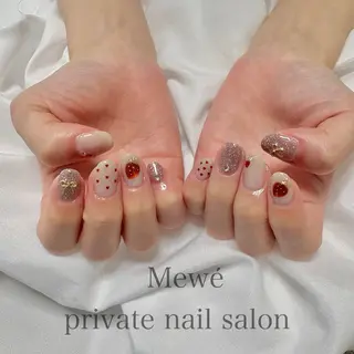 ネイル Mewé ayakaのネイルデザイン