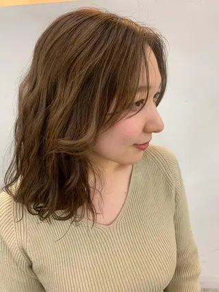 ミディアム 🧨ブリーチー×ボブ レイヤー💎じゅえるのヘアスタイル