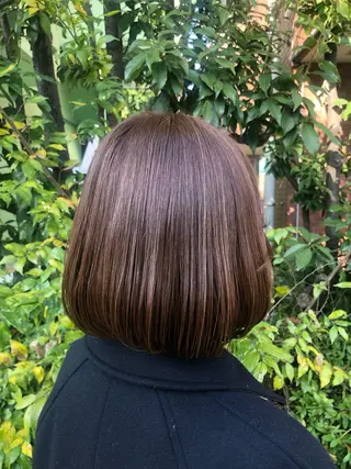 ミディアム 高澤 まなみのヘアスタイル