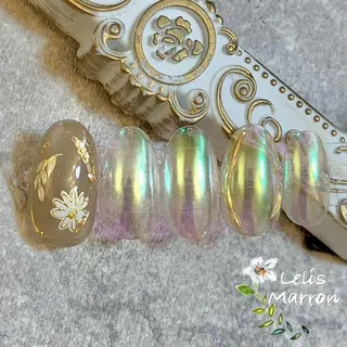 ネイル Lelis Marron所属・岸 侑李のネイルデザイン