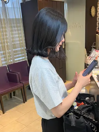 ミディアム 田中 月菜のヘアスタイル